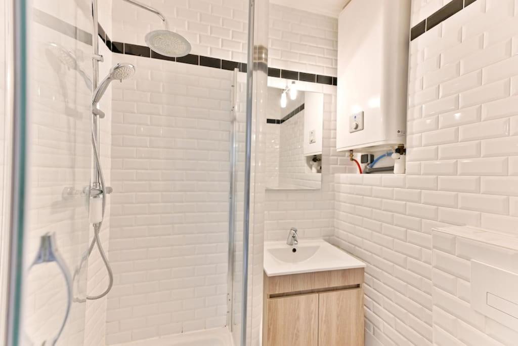 Appartement 2 Pieces #Toureiffel #Invalides - II Paris Dış mekan fotoğraf